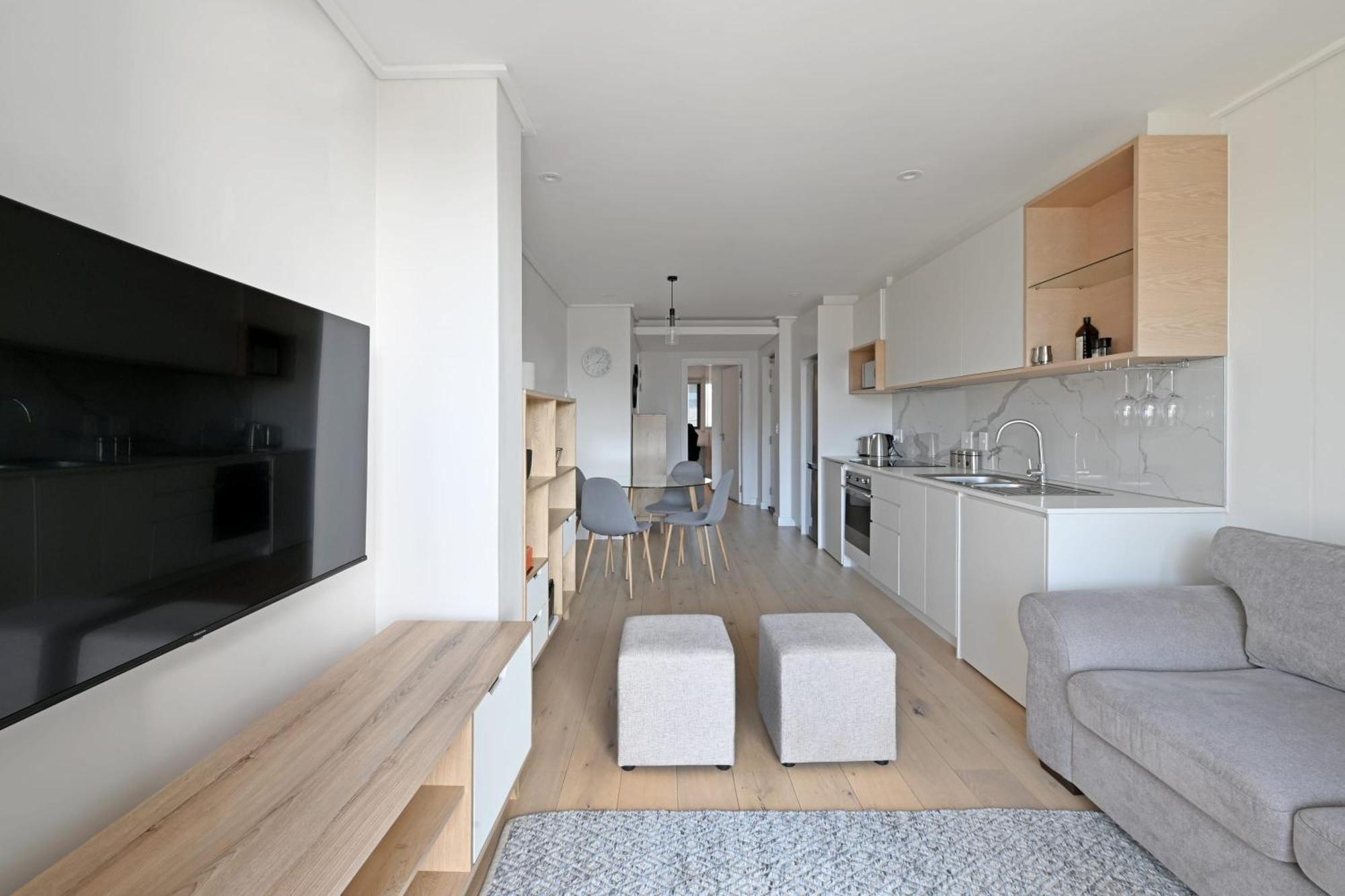Appartement Rooftop Pool Balcony Parking